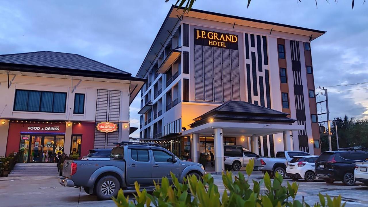 J.P.Grand Hotel Trat Bagian luar foto