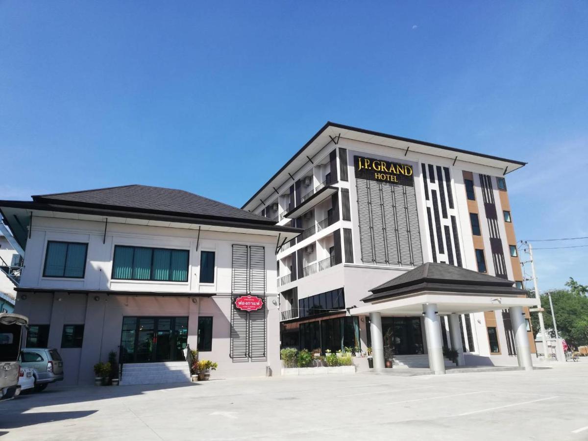 J.P.Grand Hotel Trat Bagian luar foto